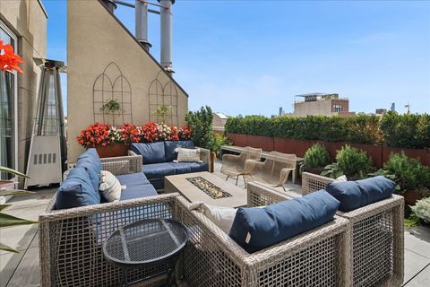 Tiny photo for 2600 N Southport Avenue #409, Chicago, IL 60614 (MLS # 12442800)