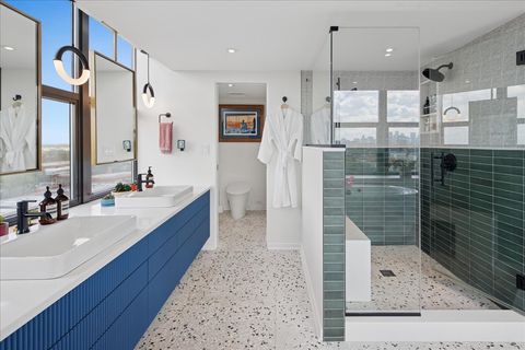 Tiny photo for 2600 N Southport Avenue #409, Chicago, IL 60614 (MLS # 12442800)