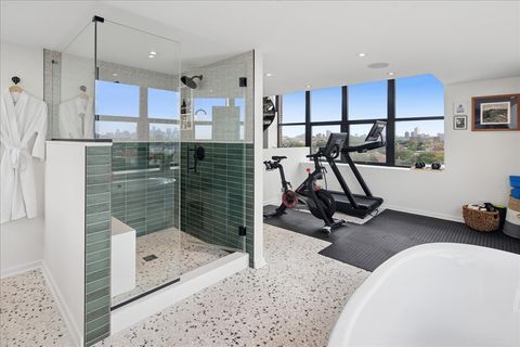 Tiny photo for 2600 N Southport Avenue #409, Chicago, IL 60614 (MLS # 12442800)