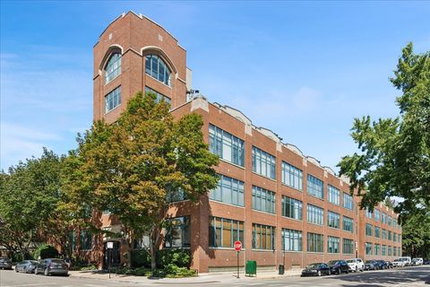 Photo of 2600 N Southport Avenue #409, Chicago, IL 60614 (MLS # 12442800)