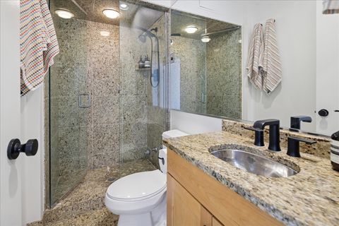 Tiny photo for 2600 N Southport Avenue #409, Chicago, IL 60614 (MLS # 12442800)