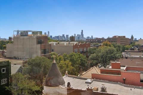 Tiny photo for 2600 N Southport Avenue #409, Chicago, IL 60614 (MLS # 12442800)