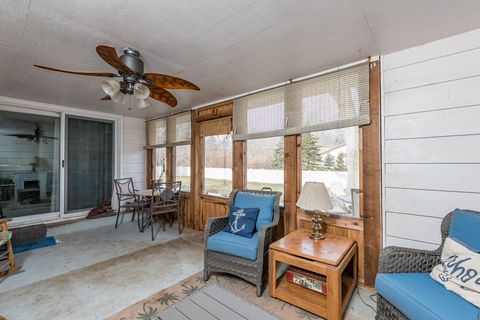 Tiny photo for 10222 W Bairstow Avenue, Beach Park, IL 60087 (MLS # 12568026)