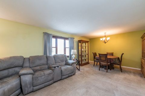 Tiny photo for 10222 W Bairstow Avenue, Beach Park, IL 60087 (MLS # 12568026)