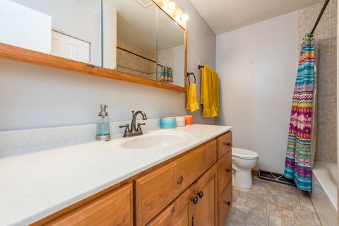 Tiny photo for 10222 W Bairstow Avenue, Beach Park, IL 60087 (MLS # 12568026)