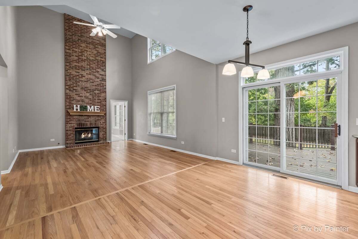 1050 Williamsburg Circle