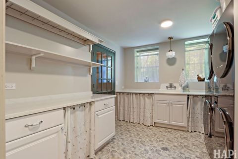 Tiny photo for 34 Logan Loop, Highland Park, IL 60035 (MLS # 12482072)