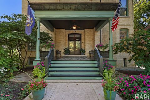 Tiny photo for 34 Logan Loop, Highland Park, IL 60035 (MLS # 12482072)