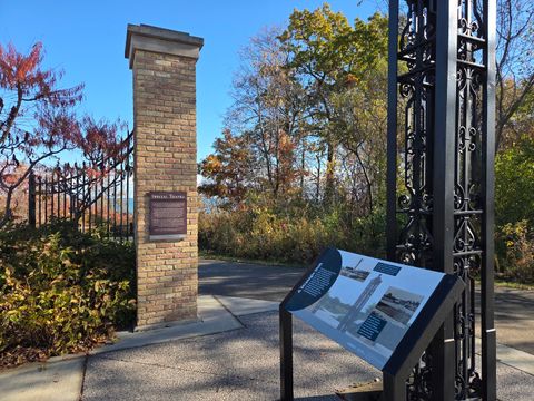 Tiny photo for 34 Logan Loop, Highland Park, IL 60035 (MLS # 12482072)