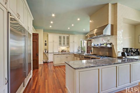 Tiny photo for 34 Logan Loop, Highland Park, IL 60035 (MLS # 12482072)