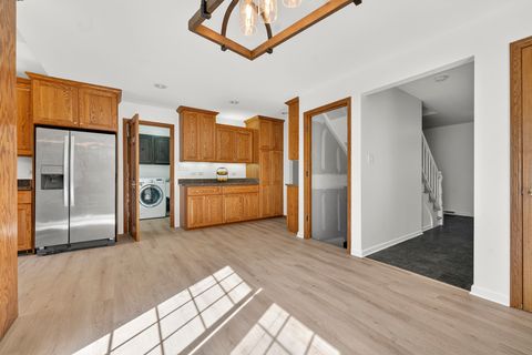 Tiny photo for 647 Sedgwick Drive, Libertyville, IL 60048 (MLS # 12650606)