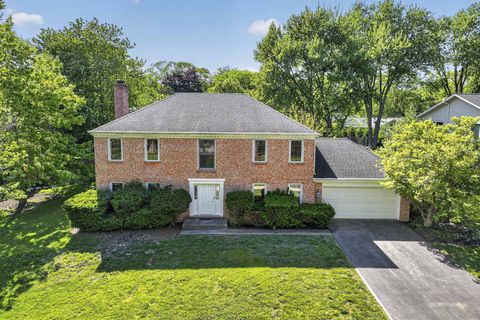 Tiny photo for 647 Sedgwick Drive, Libertyville, IL 60048 (MLS # 12650606)