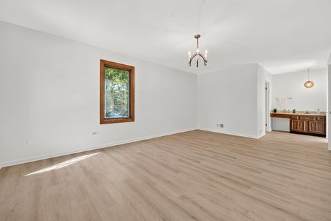 Tiny photo for 647 Sedgwick Drive, Libertyville, IL 60048 (MLS # 12650606)