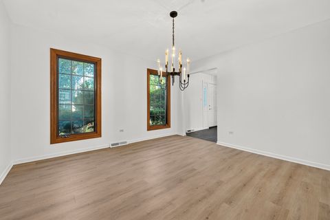 Tiny photo for 647 Sedgwick Drive, Libertyville, IL 60048 (MLS # 12650606)