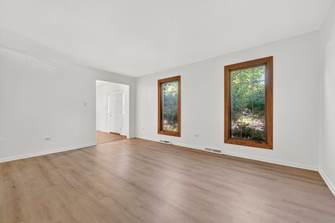 Tiny photo for 647 Sedgwick Drive, Libertyville, IL 60048 (MLS # 12650606)
