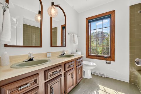 Tiny photo for 647 Sedgwick Drive, Libertyville, IL 60048 (MLS # 12650606)