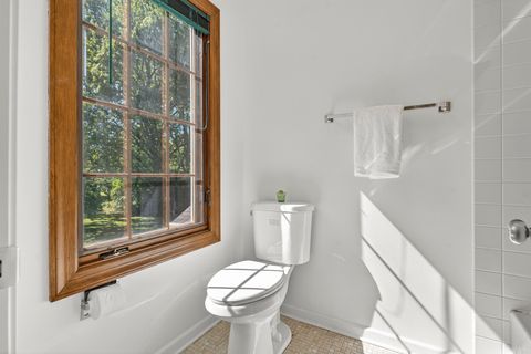 Tiny photo for 647 Sedgwick Drive, Libertyville, IL 60048 (MLS # 12650606)
