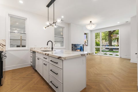 Tiny photo for 3329 N Whipple Street #1, Chicago, IL 60618 (MLS # 12775966)