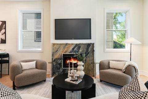 Tiny photo for 3329 N Whipple Street #1, Chicago, IL 60618 (MLS # 12775966)