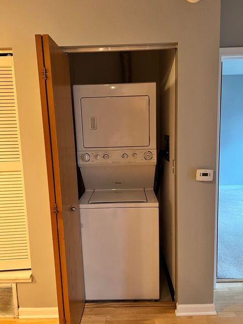 Tiny photo for 1250 S INDIANA Avenue #605, Chicago, IL 60605 (MLS # 12657839)