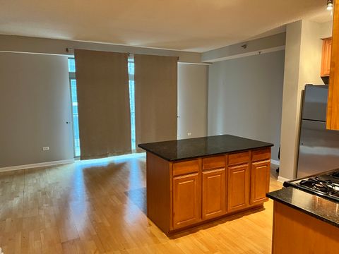 Tiny photo for 1250 S INDIANA Avenue #605, Chicago, IL 60605 (MLS # 12657839)