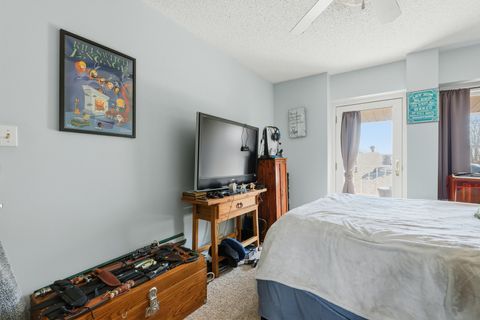 Tiny photo for 1104 Kimberly Road #603, Bettendorf, IA 52722 (MLS # 12559532)