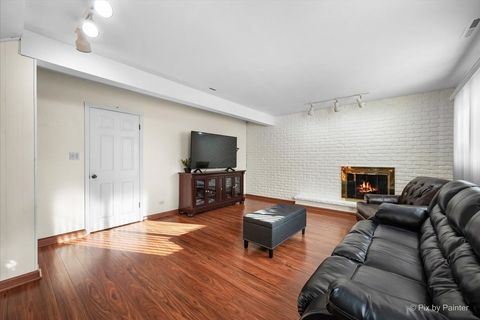 Tiny photo for 849 Hemlock Drive, Sleepy Hollow, IL 60118 (MLS # 12588200)