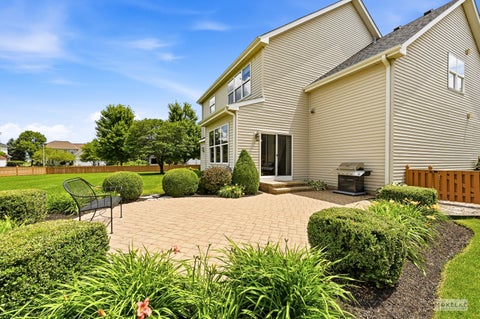 Tiny photo for 233 Willington Way, Oswego, IL 60543 (MLS # 12745106)