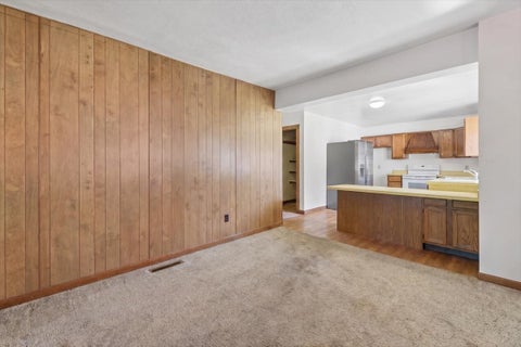 Tiny photo for 2504 Commonwealth Avenue, Joliet, IL 60435 (MLS # 12677138)