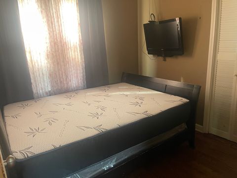 Tiny photo for 2213 S Oakley Avenue, Chicago, IL 60608 (MLS # 12507611)