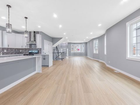 Tiny photo for 3548 Clinton Avenue, Berwyn, IL 60402 (MLS # 12426532)