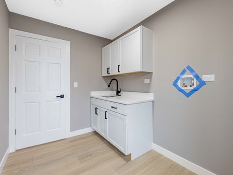 Tiny photo for 3548 Clinton Avenue, Berwyn, IL 60402 (MLS # 12426532)