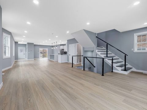 Tiny photo for 3548 Clinton Avenue, Berwyn, IL 60402 (MLS # 12426532)