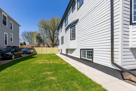 Tiny photo for 3548 Clinton Avenue, Berwyn, IL 60402 (MLS # 12426532)