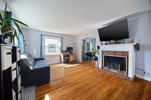 Tiny photo for 2336 S 11th Avenue, Broadview, IL 60155 (MLS # 12481905)