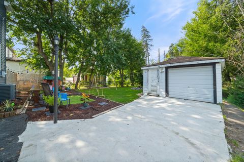 Tiny photo for 2336 S 11th Avenue, Broadview, IL 60155 (MLS # 12481905)