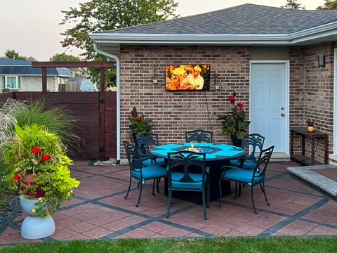 Tiny photo for 5710 W 89th Place, Oak Lawn, IL 60453 (MLS # 12507778)