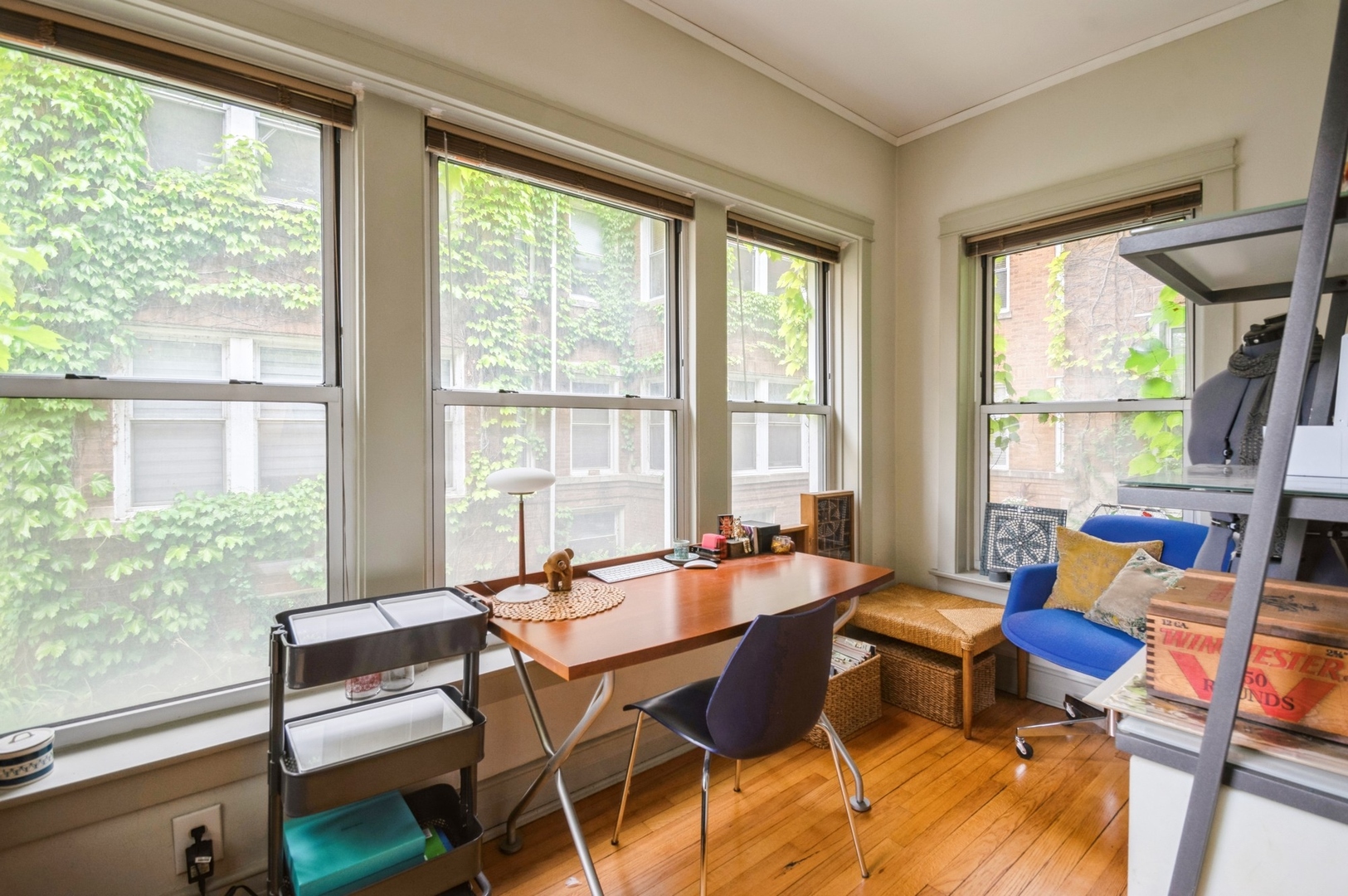 1458 W Argyle Street 1N