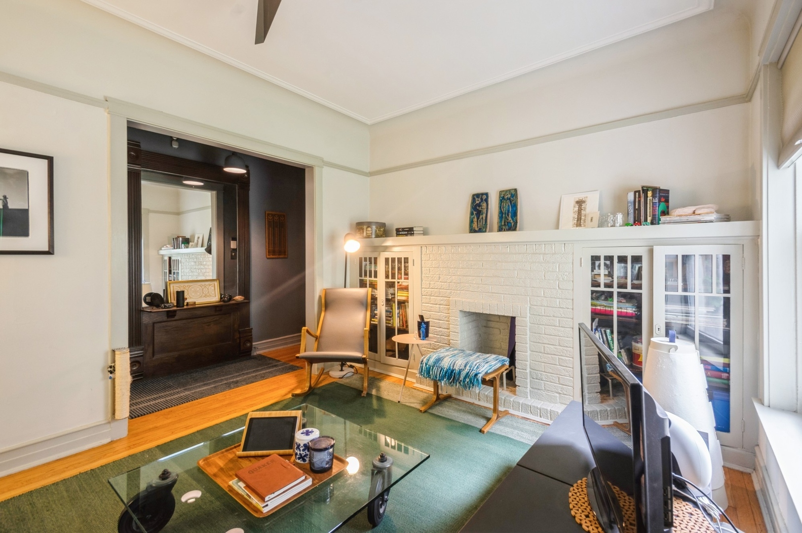 1458 W Argyle Street 1N