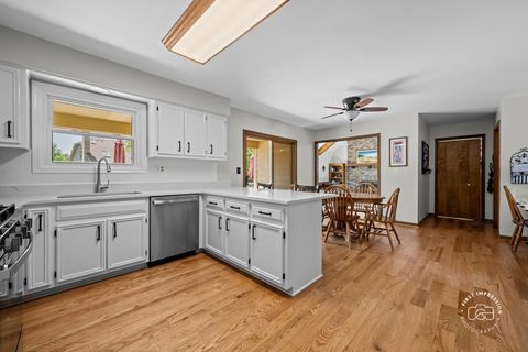 Tiny photo for 2440 Rio Grande Circle, Naperville, IL 60565 (MLS # 12692604)