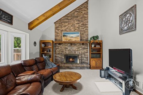 Tiny photo for 2440 Rio Grande Circle, Naperville, IL 60565 (MLS # 12692604)