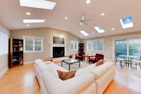 Tiny photo for 301 S Yale Avenue, Arlington Heights, IL 60005 (MLS # 12697718)