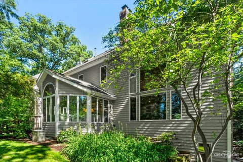 Tiny photo for 40W913 Trotter Lane, St. Charles, IL 60175 (MLS # 12677838)