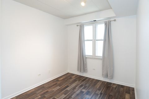 Tiny photo for 2734 S Wentworth Avenue #311, Chicago, IL 60616 (MLS # 12629049)