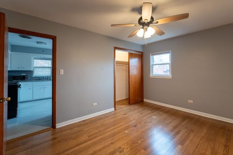 Tiny photo for 1440 Maple Avenue #1, Berwyn, IL 60402 (MLS # 12546683)