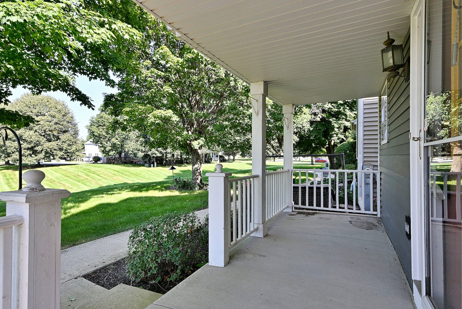 4142 RIVERTOWNE Drive