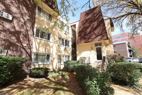 677 S RIVER RD APT 2A, DES PLAINES, IL 60016 - Image 5d3684533c17bdef9f2e79f2c9b22012/2652145658