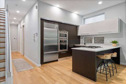 Tiny photo for 865 N Marshfield Avenue #3, Chicago, IL 60622 (MLS # 12723681)