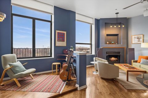 Tiny photo for 910 S MICHIGAN Avenue #501, Chicago, IL 60605 (MLS # 12578570)