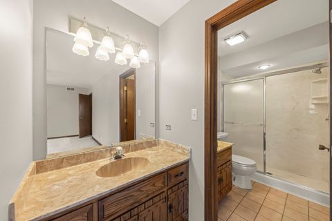Tiny photo for 419 W Evergreen Street, Wheaton, IL 60187 (MLS # 12561133)